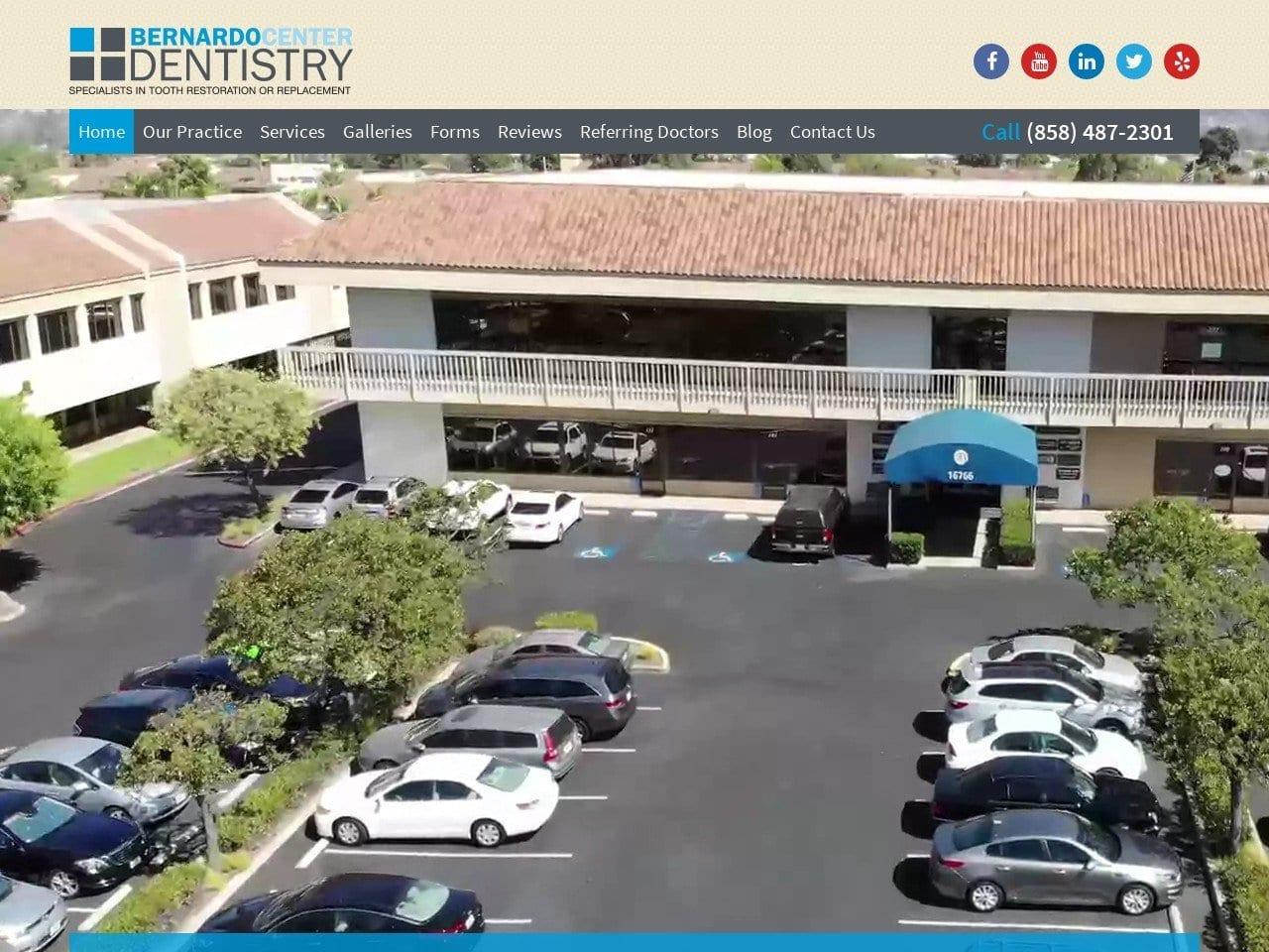 Bernardo Center Dentistry screenshot